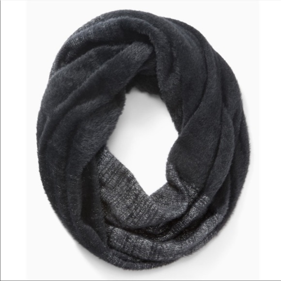 Stella & Dot Kaci Versatile Scarf - Picture 1 of 4